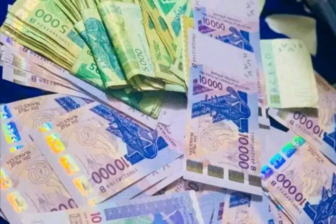 est-il-possible-davoir-le-vrai-portefeuille-magique-en-dollars-en-euro-sans-sacrifices-229-01-46-94-65-21-big-0